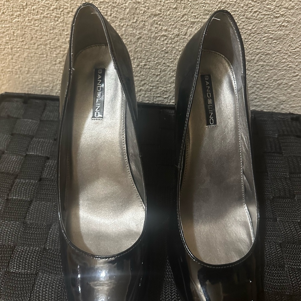 Bandolino Shiny Black Heels